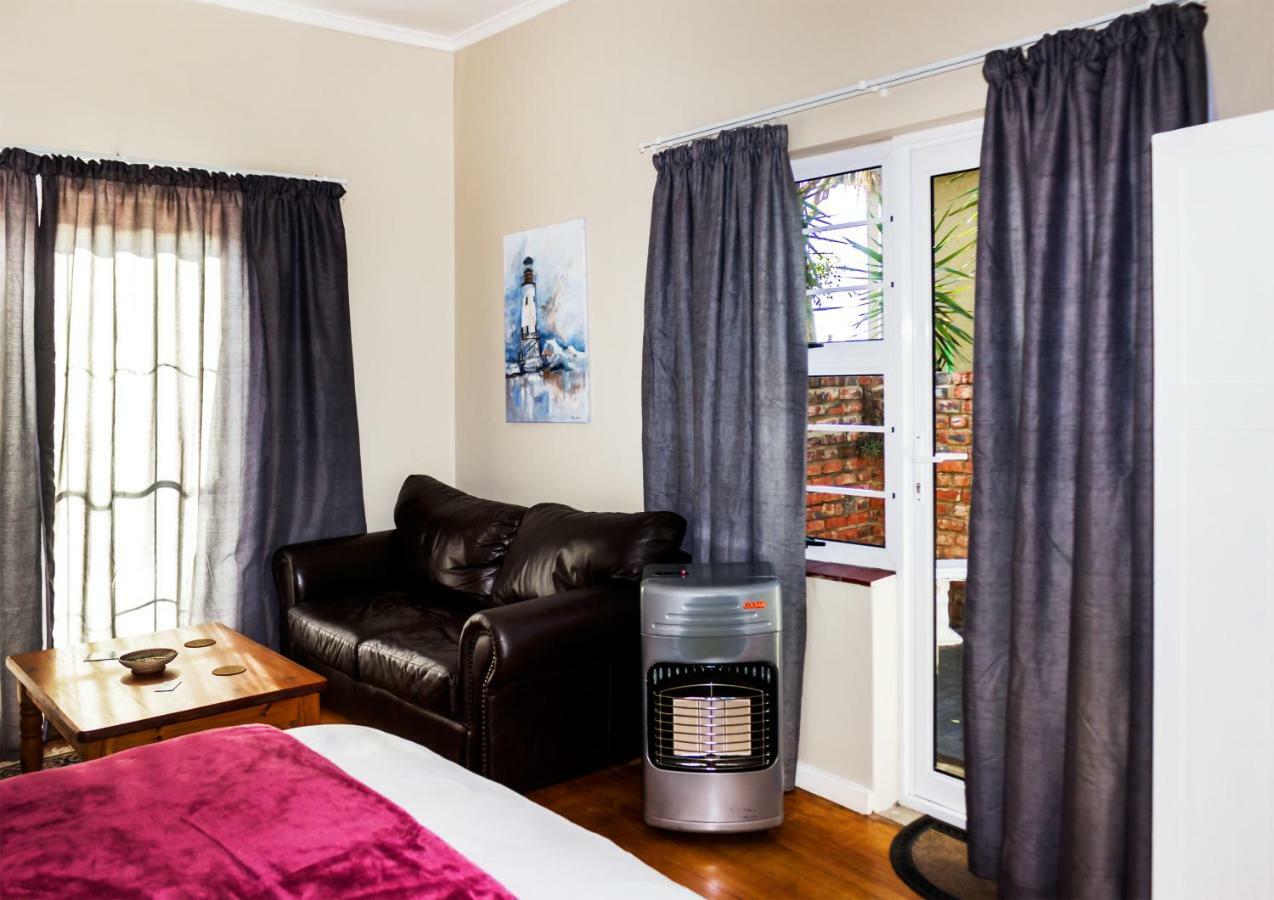 Hotel Kirknewton à Port Elizabeth Extérieur photo